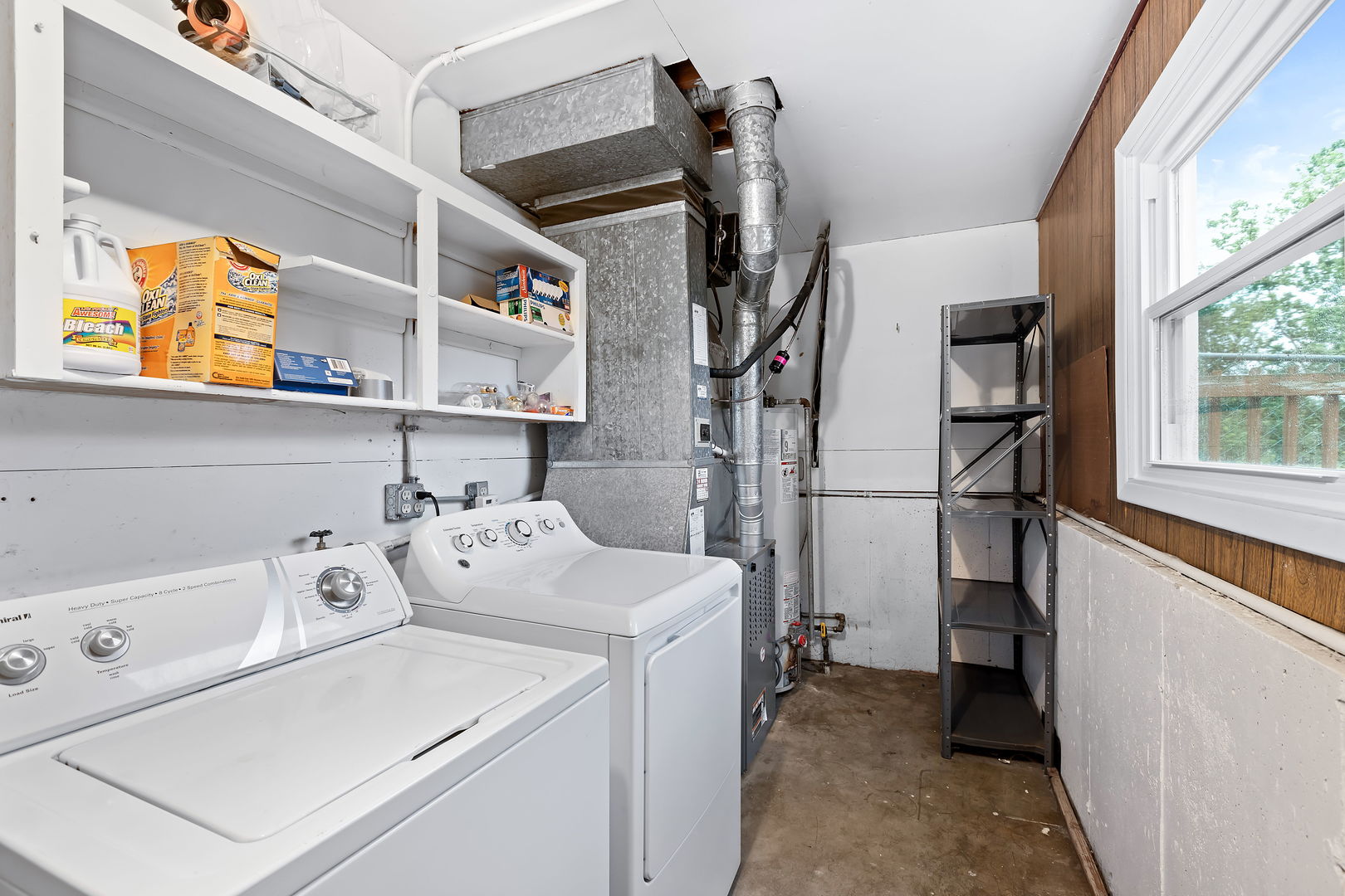 23W063 Blenheim Court, Glen Ellyn, IL 60137