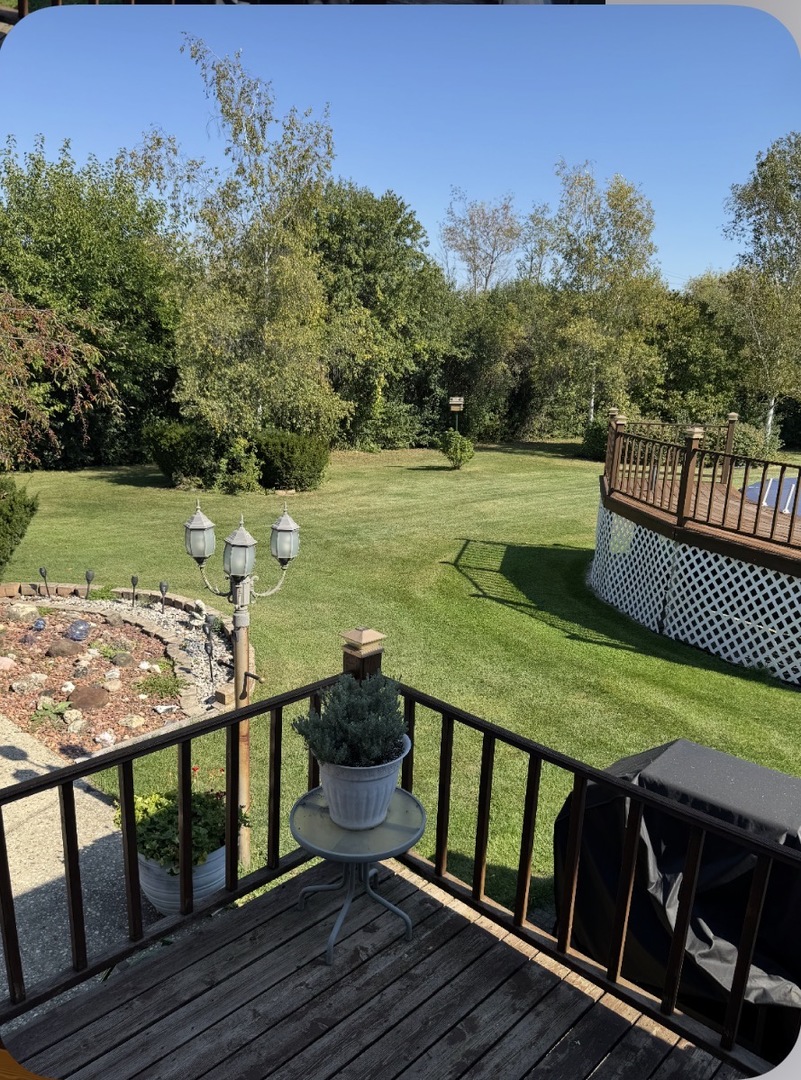25225 N Virginia Avenue, Lake Zurich, IL 60047