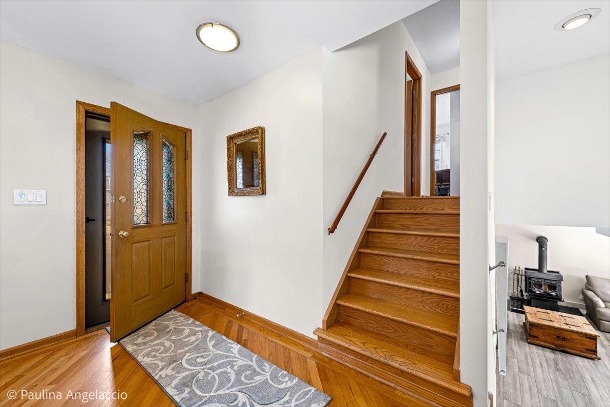 25225 N Virginia Avenue, Lake Zurich, IL 60047