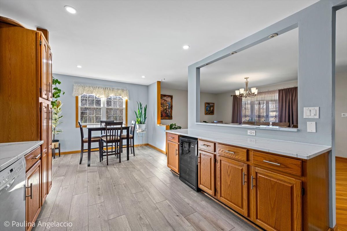 25225 N Virginia Avenue, Lake Zurich, IL 60047