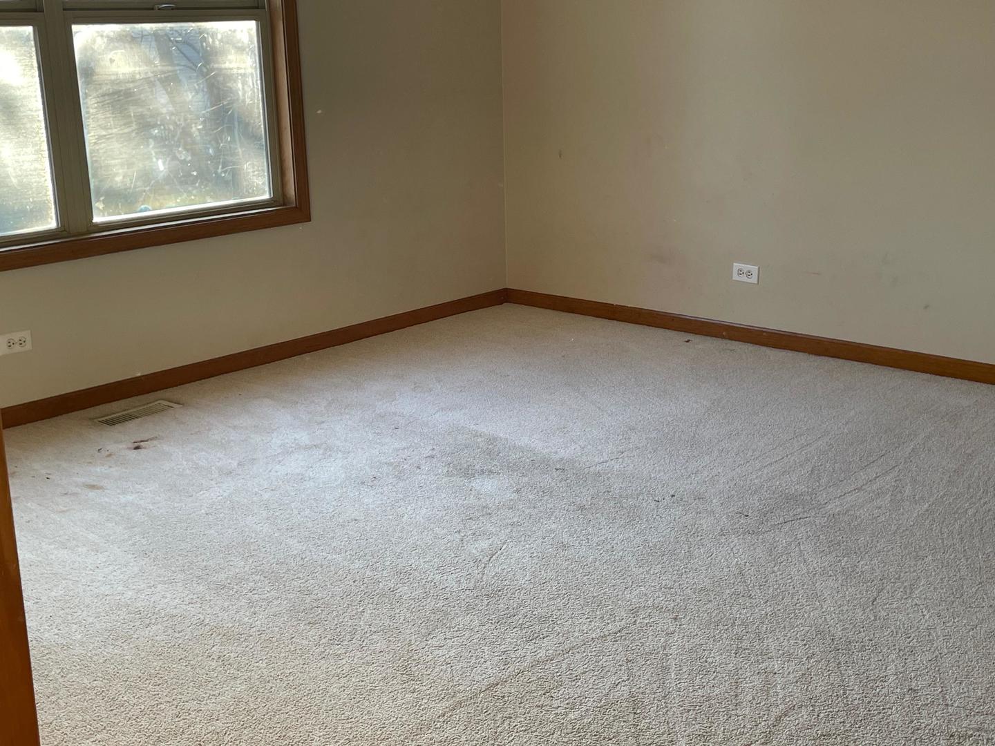 13356 Vicarage Drive, Plainfield, IL 60585