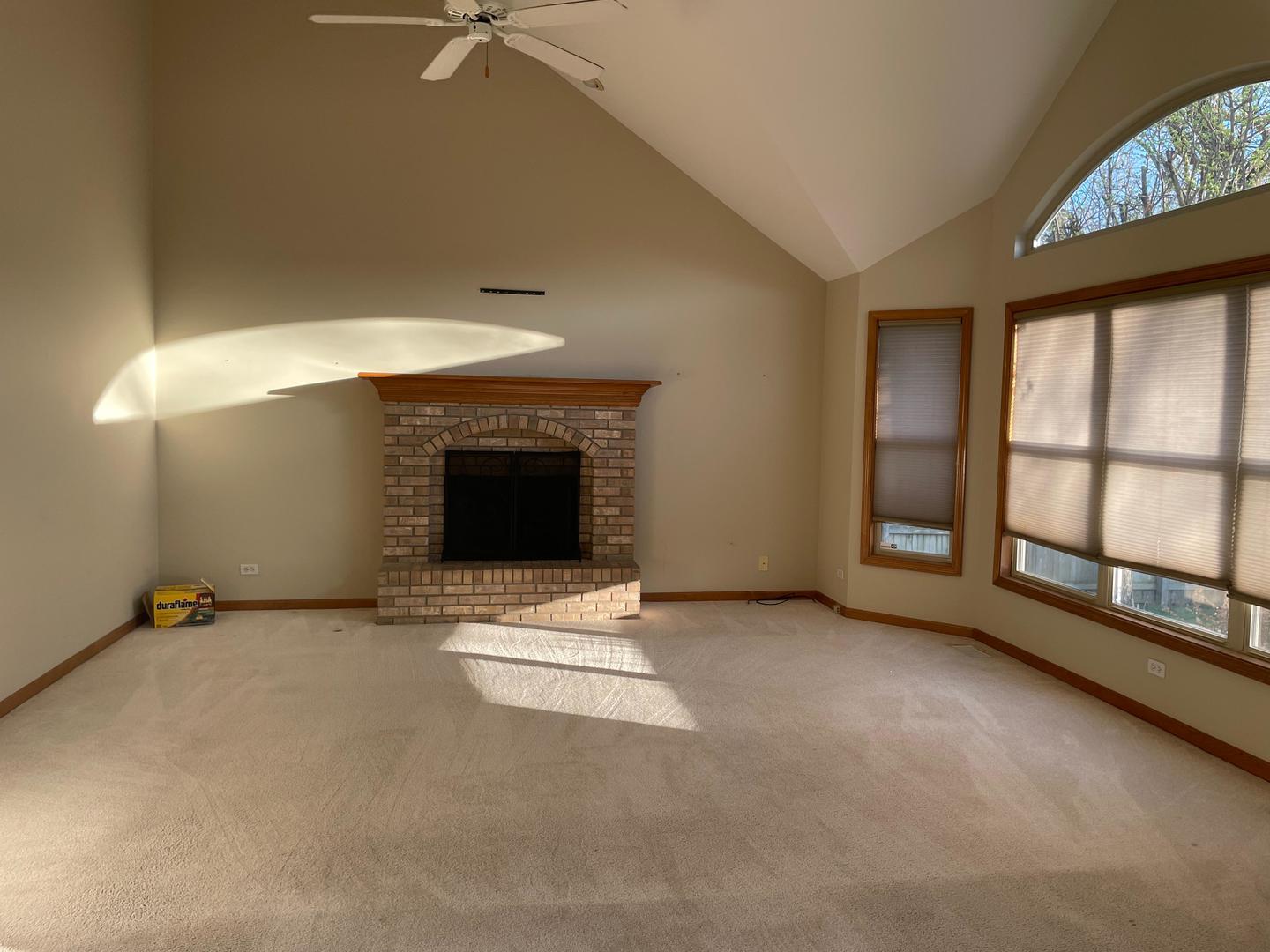 13356 Vicarage Drive, Plainfield, IL 60585