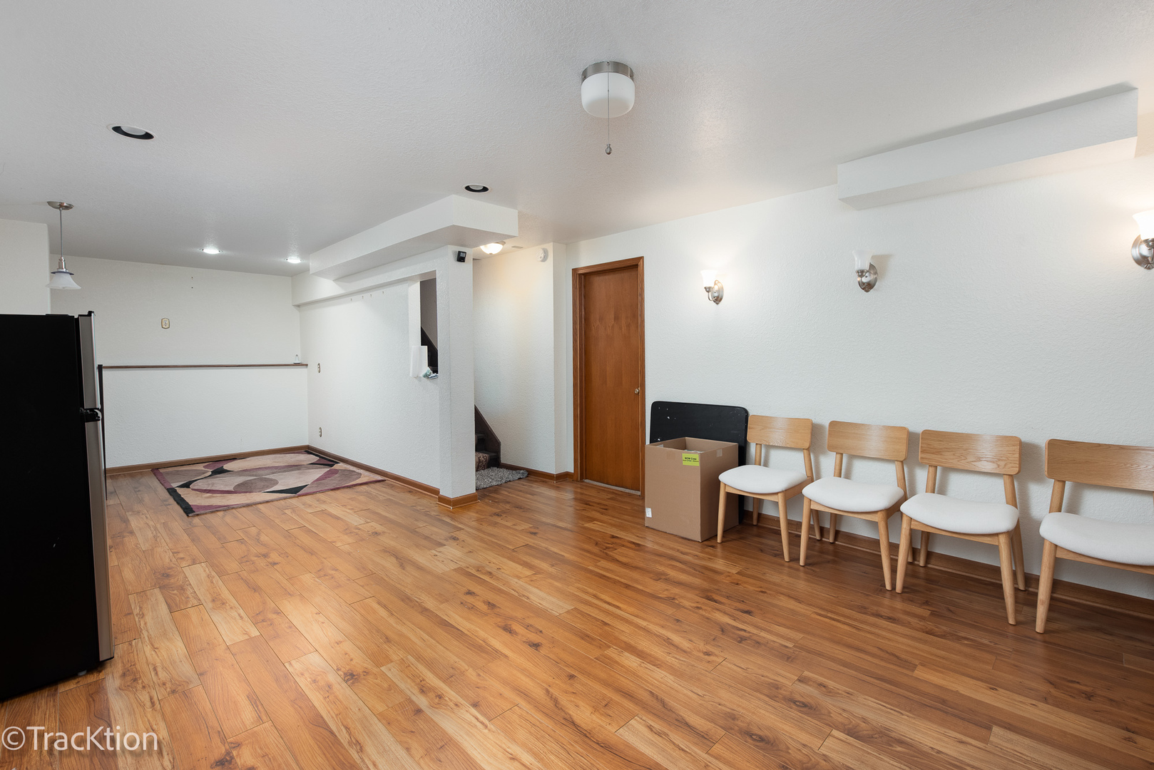 323 Mallard Lane, Sugar Grove, IL 60554