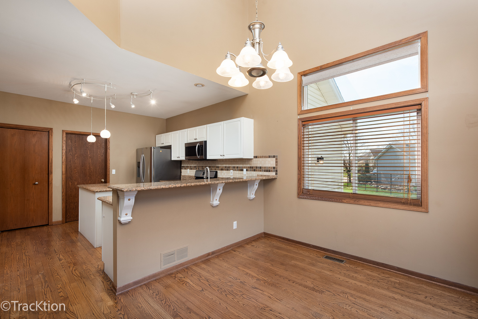 323 Mallard Lane, Sugar Grove, IL 60554