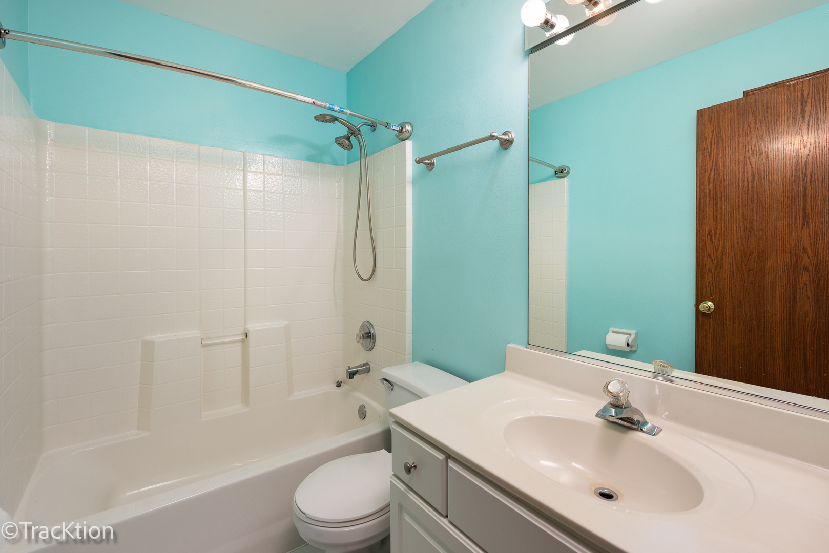 323 Mallard Lane, Sugar Grove, IL 60554