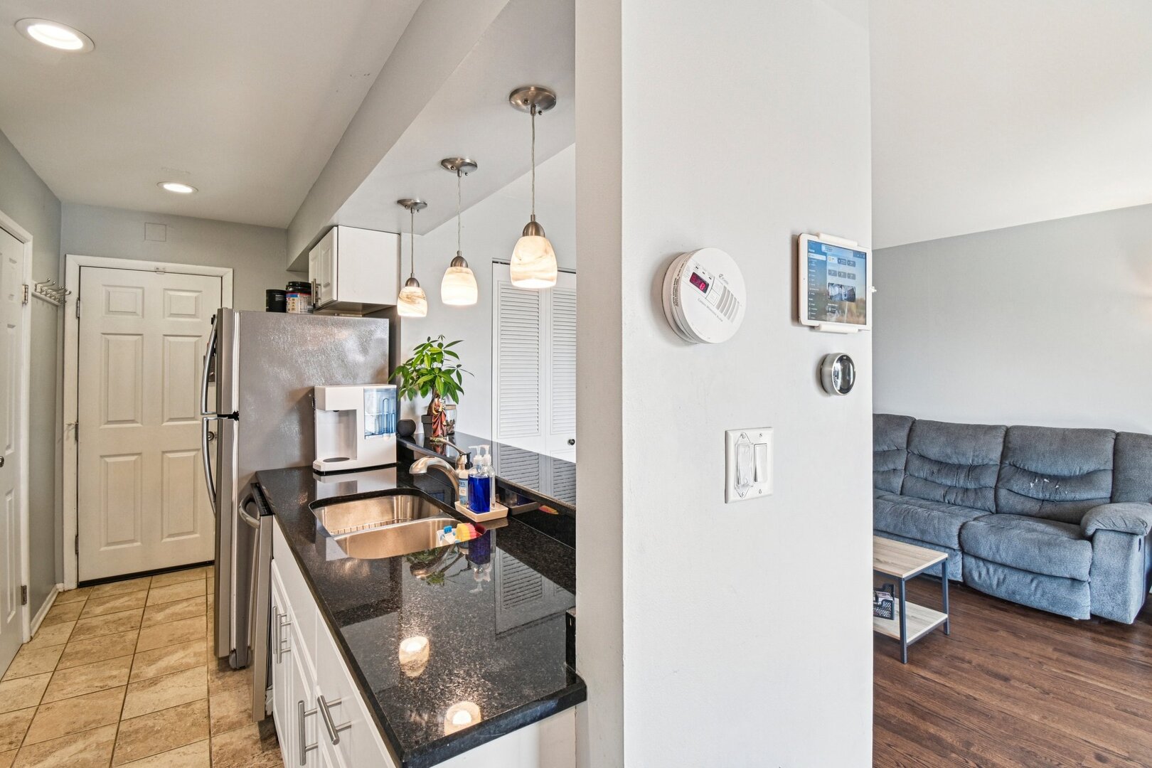 8338 Portsmouth Drive #B, Darien, IL 60561