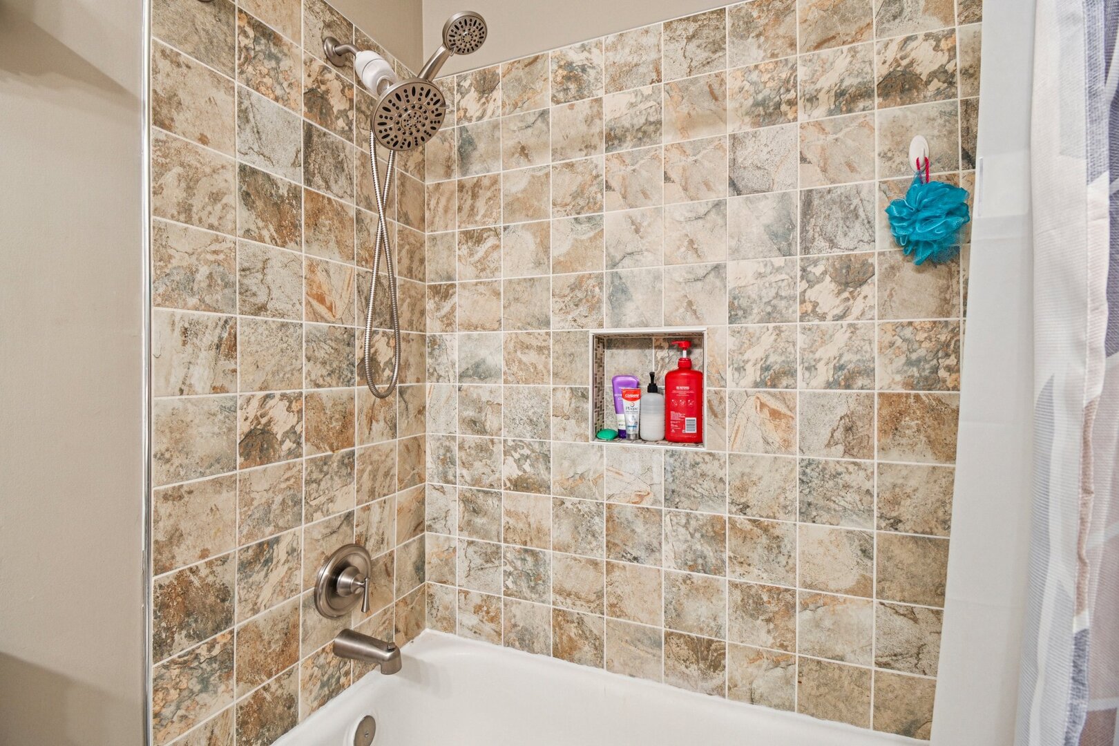 8338 Portsmouth Drive #B, Darien, IL 60561