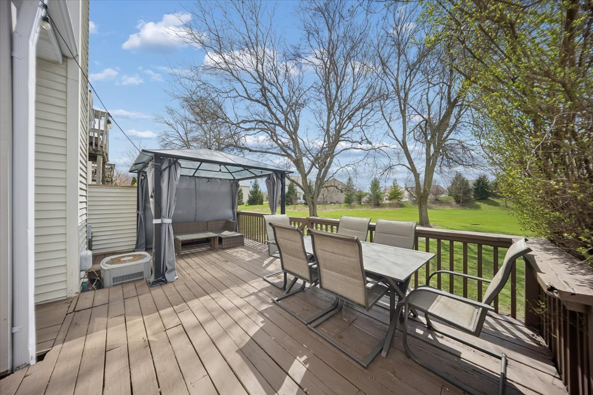 30W447 Fairway Drive, Naperville, IL 60563