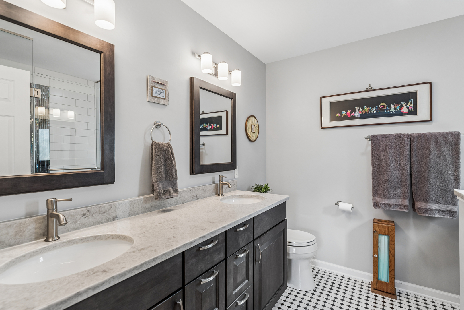 410 Middlebury Drive, Lake Villa, IL 60046