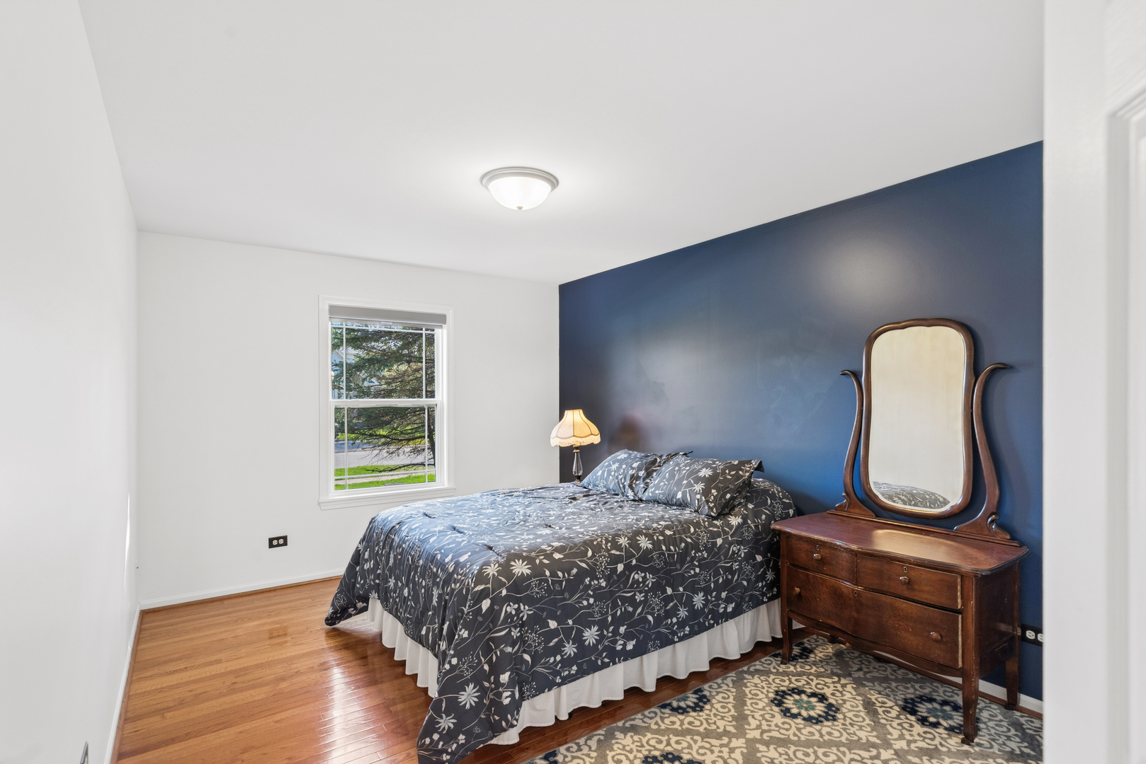 410 Middlebury Drive, Lake Villa, IL 60046