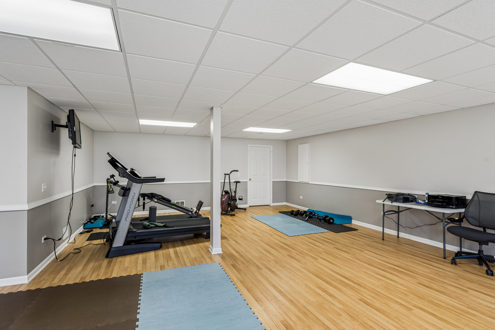 410 Middlebury Drive, Lake Villa, IL 60046