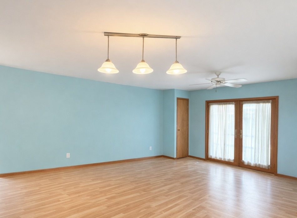 76 S 3160 Road, Kankakee, IL 60901