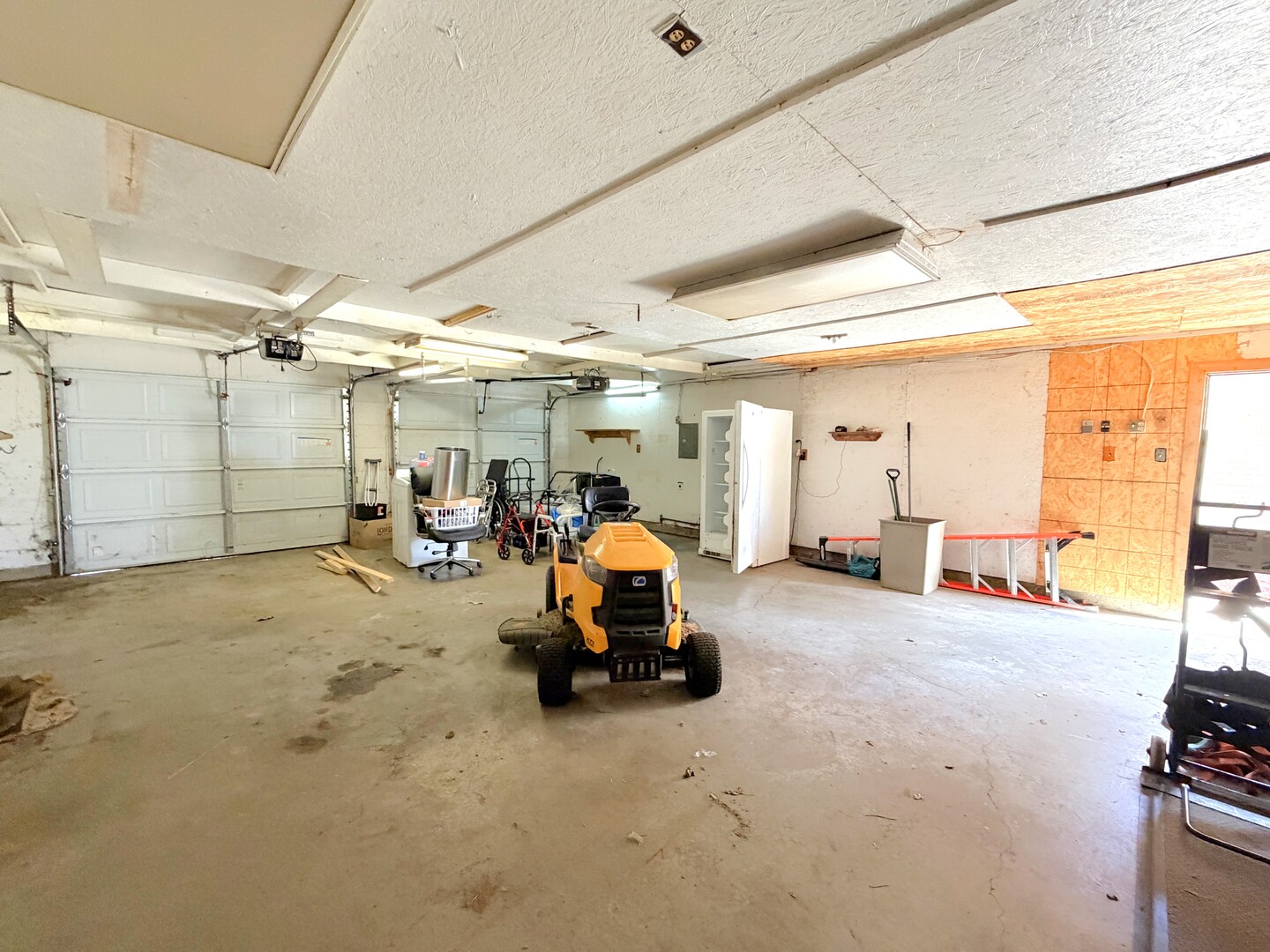 76 S 3160 Road, Kankakee, IL 60901