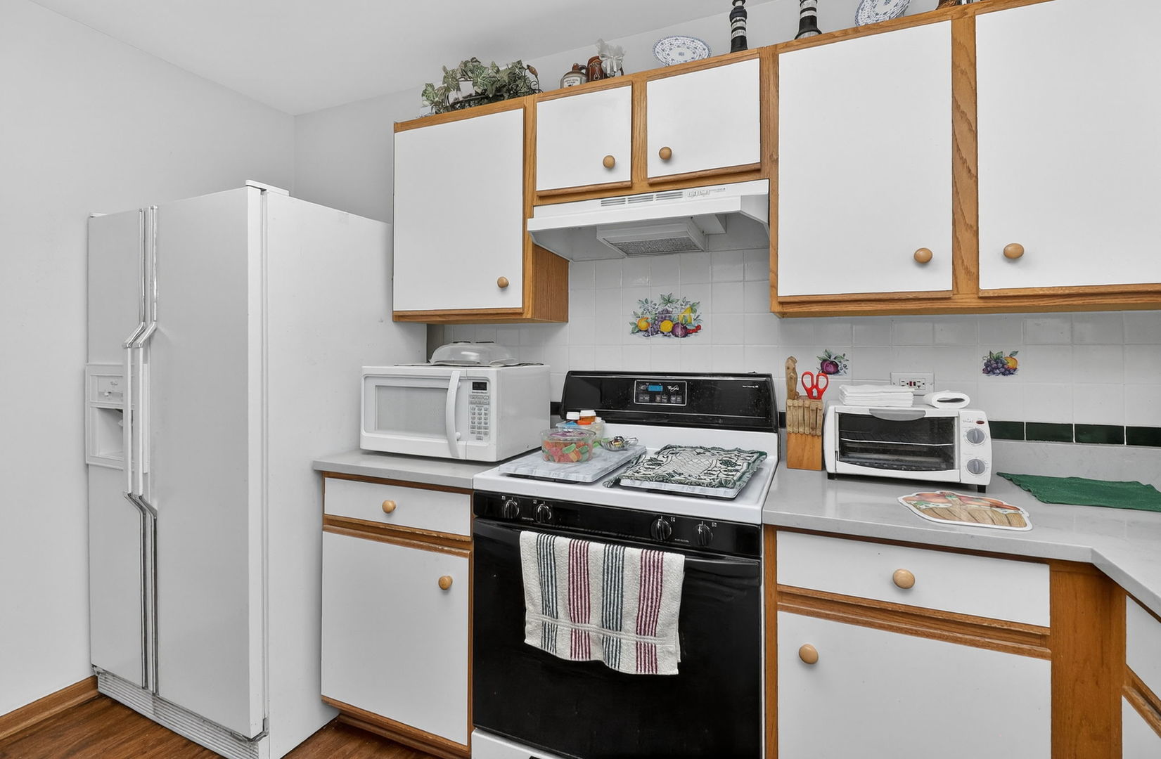 342 Ogden Falls Boulevard, Oswego, IL 60543