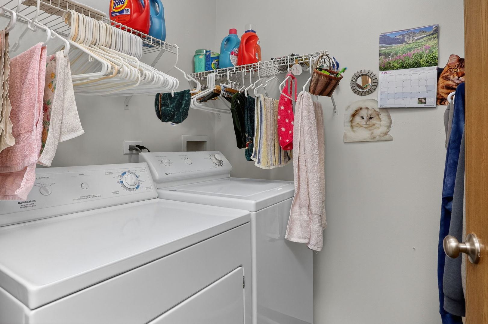 342 Ogden Falls Boulevard, Oswego, IL 60543