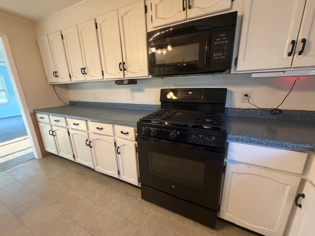 118 S Bloomington Street, Dewitt, IL 61735