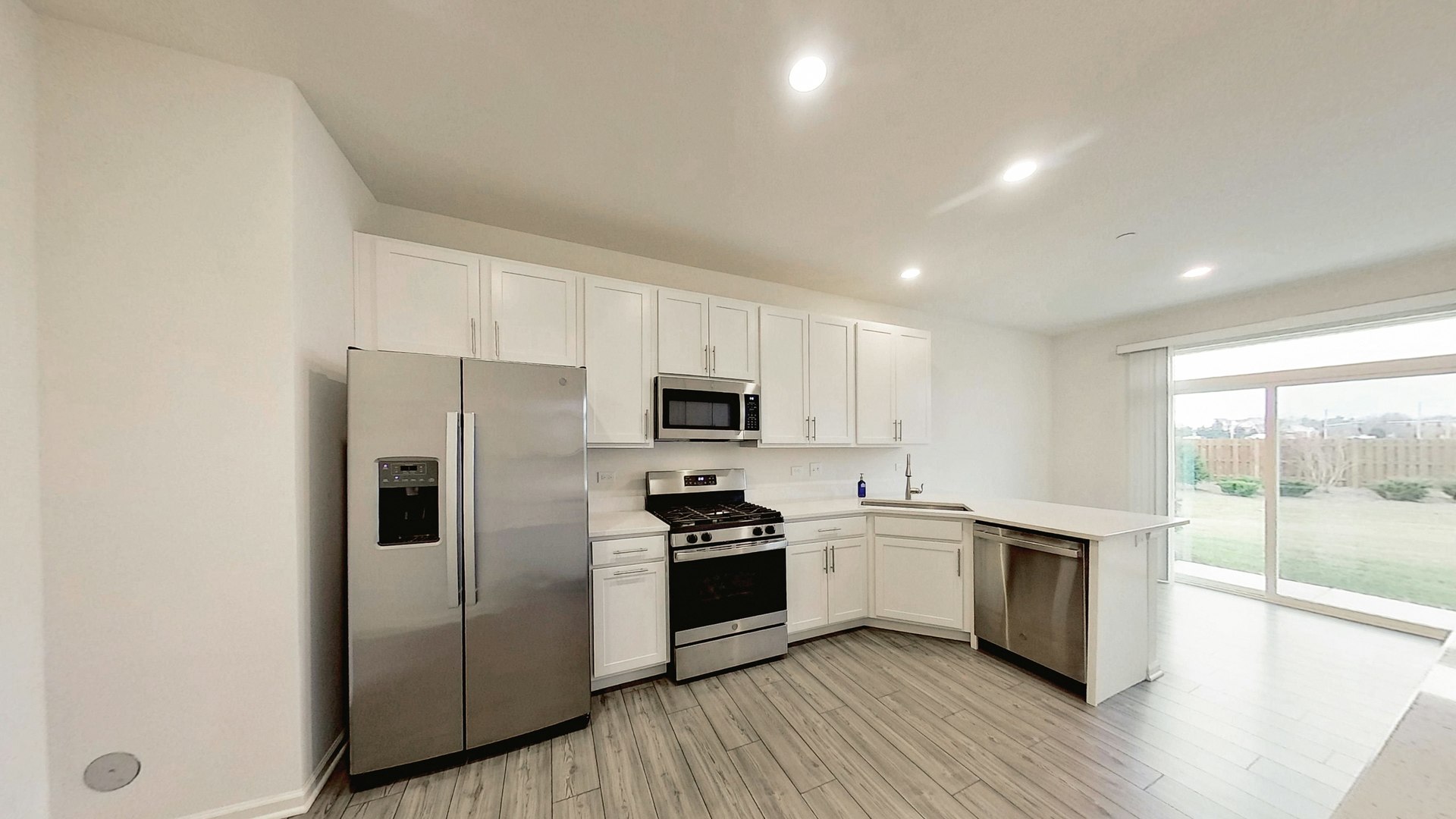 2009 Stuttle Road #2009, Batavia, IL 60510