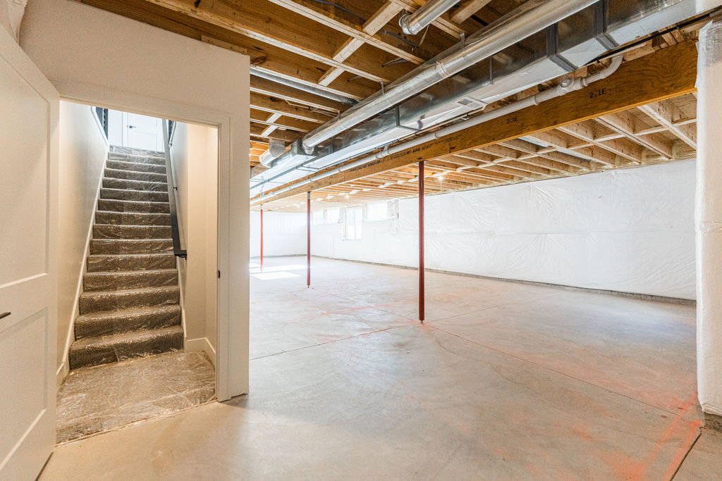 12626 Ellen Drive, Genoa, IL 60135