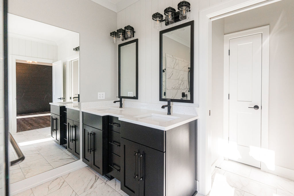 12626 Ellen Drive, Genoa, IL 60135