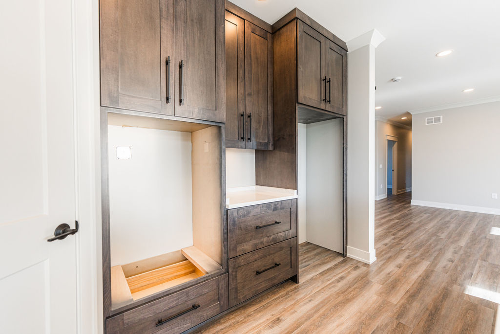 12626 Ellen Drive, Genoa, IL 60135