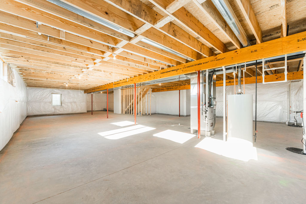 12626 Ellen Drive, Genoa, IL 60135