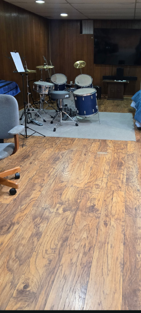 2617 W Greenwood Avenue, Waukegan, IL 60087