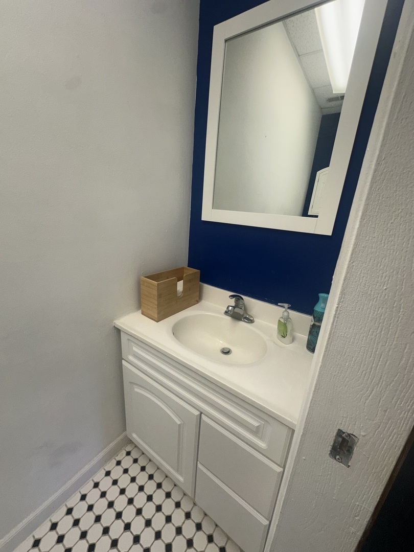 1000 S Hamilton Street #H, Lockport, IL 60441