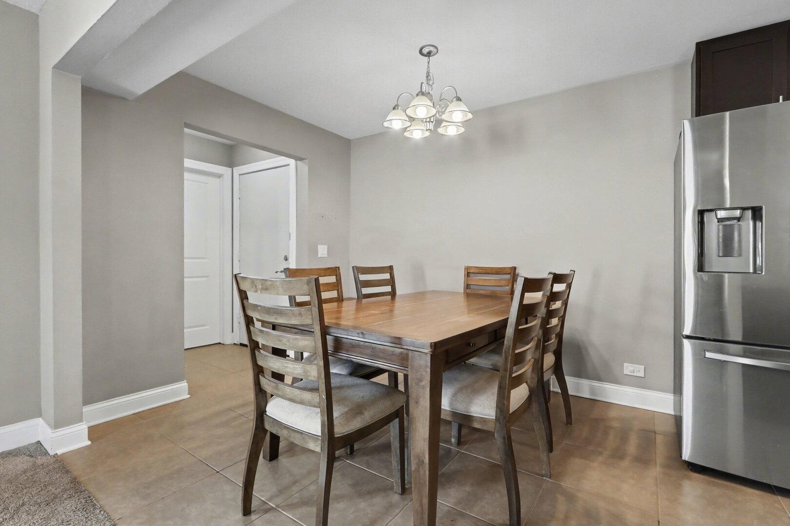 1804 Fayette Walk Street #G, Hoffman Estates, IL 60169