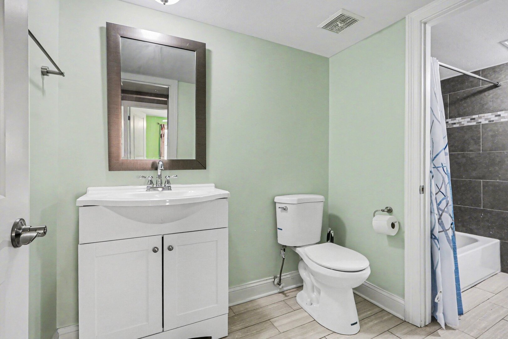 1804 Fayette Walk Street #G, Hoffman Estates, IL 60169