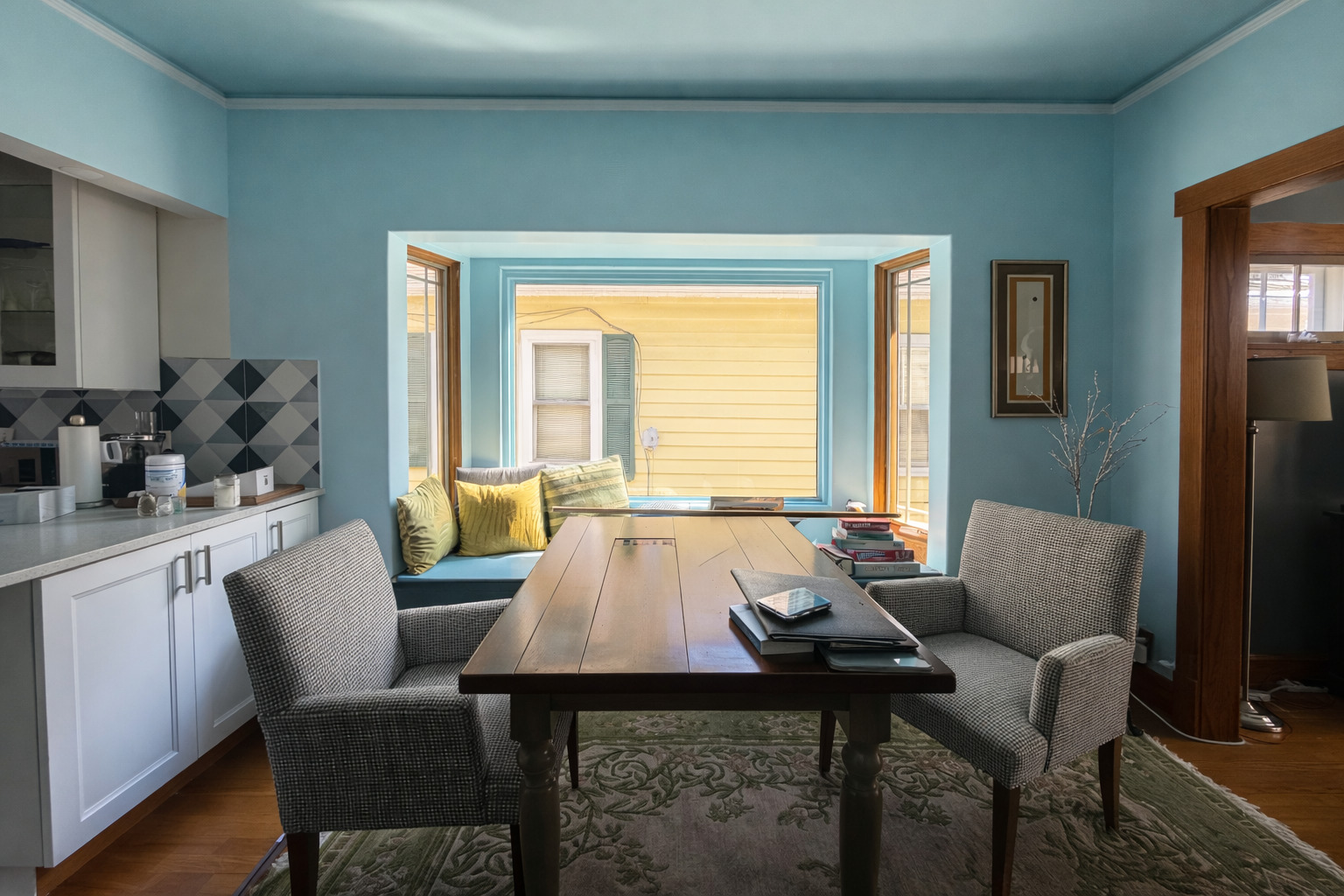 8424 Greenview Avenue, Brookfield, IL 60513