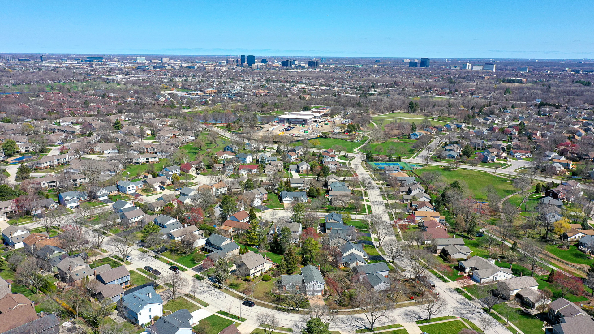 229 Tudor Lane, Schaumburg, IL 60193