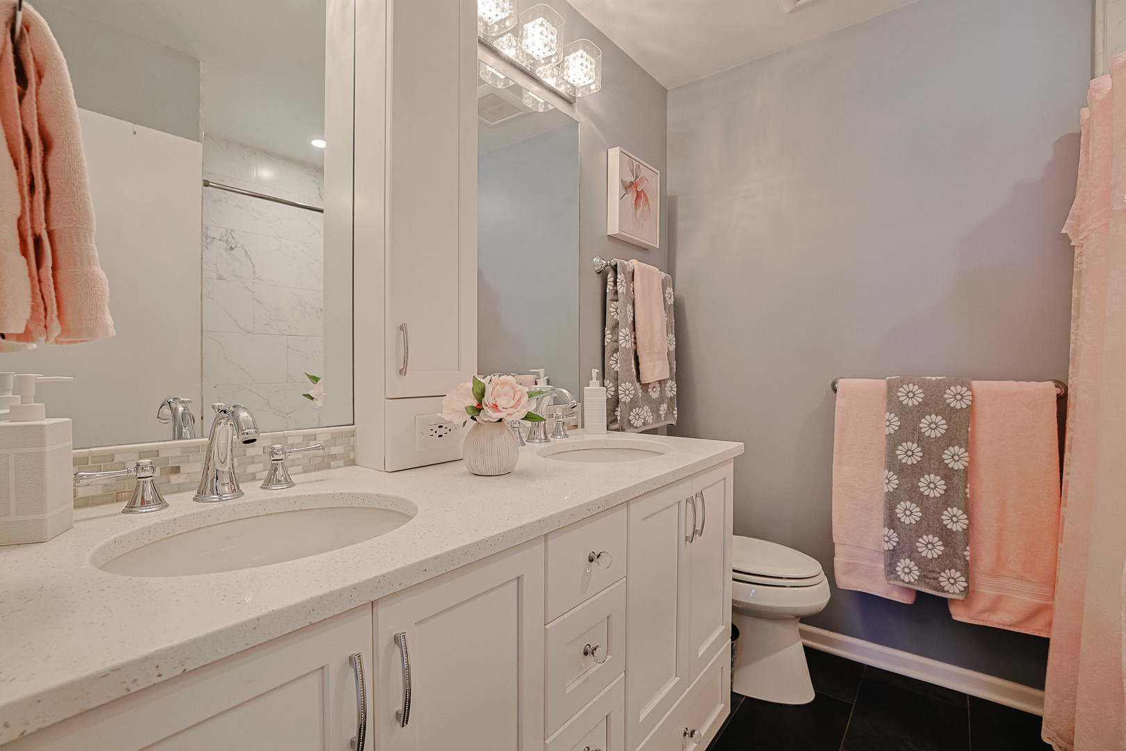 229 Tudor Lane, Schaumburg, IL 60193