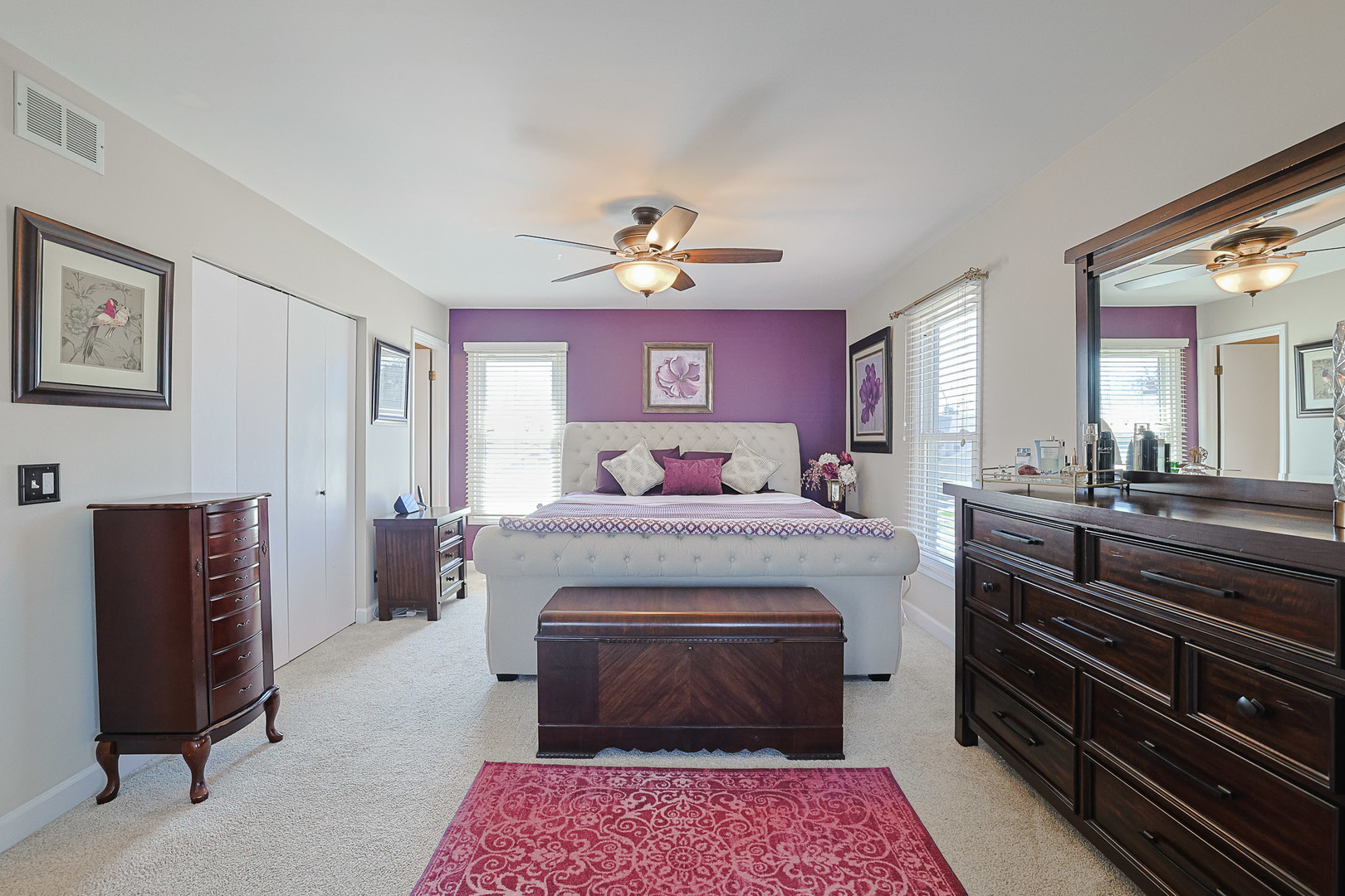 229 Tudor Lane, Schaumburg, IL 60193