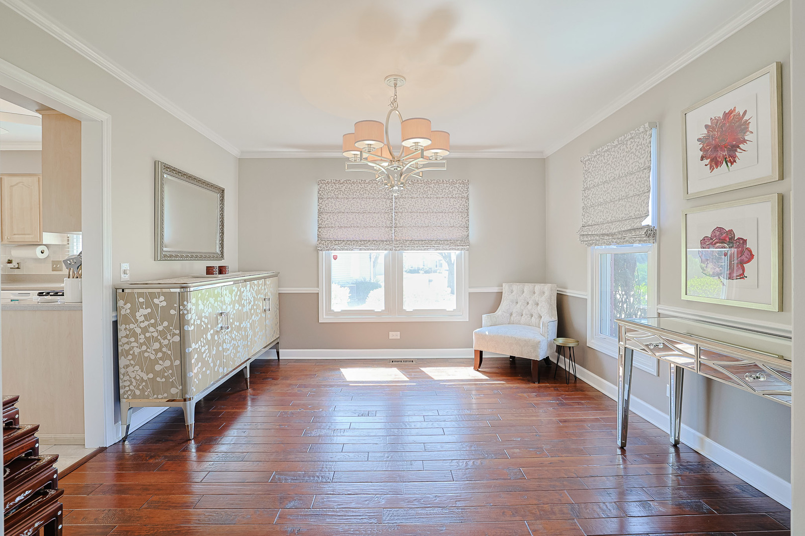 229 Tudor Lane, Schaumburg, IL 60193