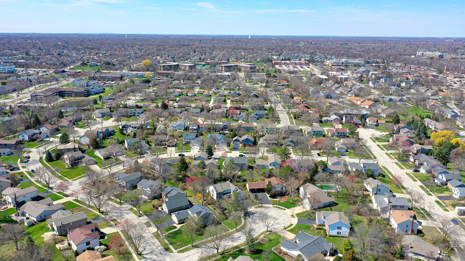 229 Tudor Lane, Schaumburg, IL 60193