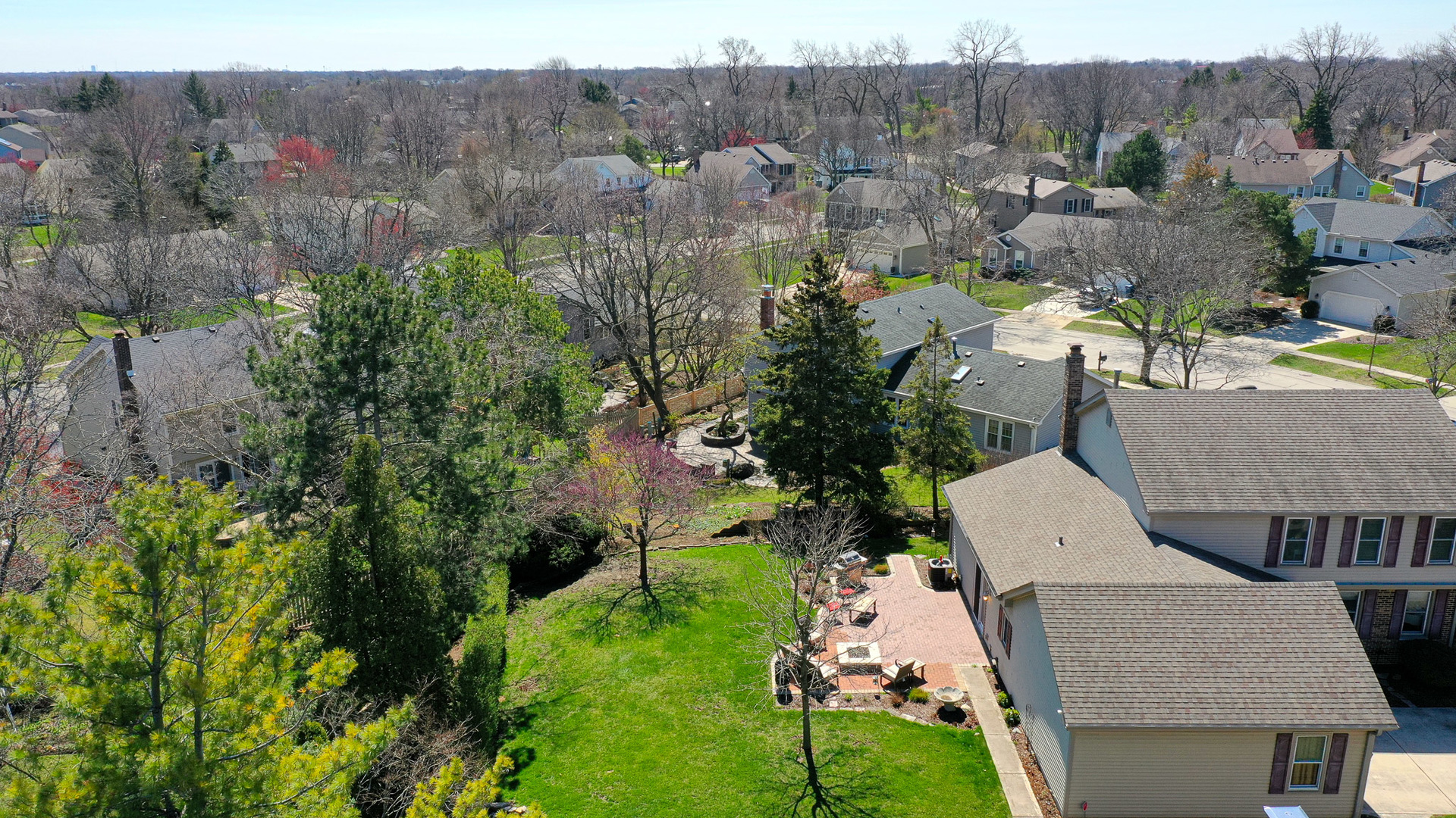 229 Tudor Lane, Schaumburg, IL 60193