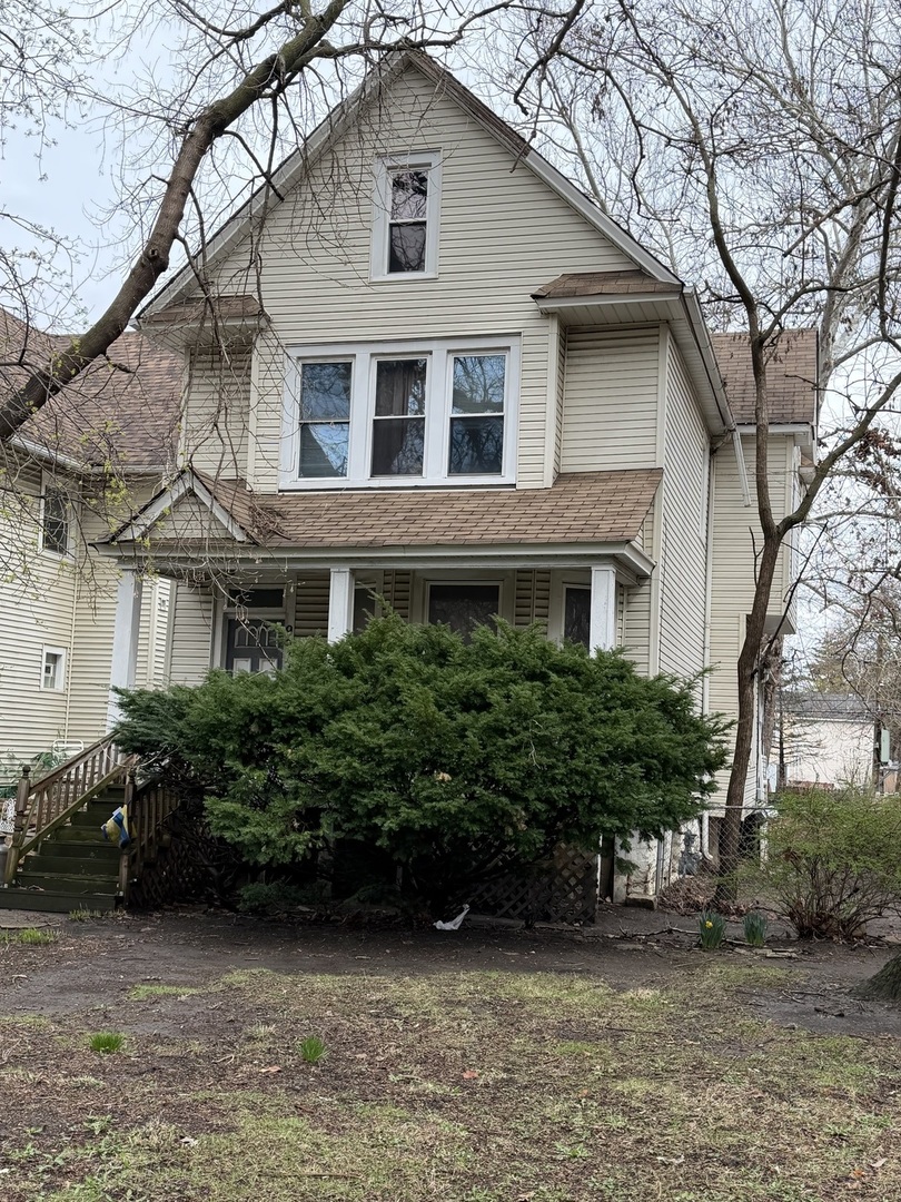 9911 S Prospect Avenue, Chicago, IL 60643