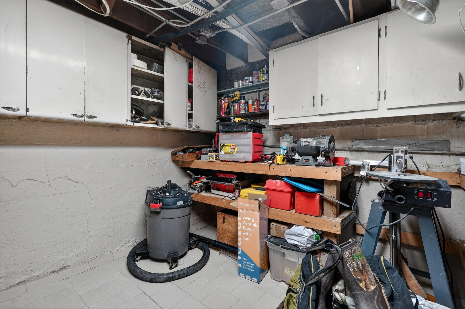 8021 S Lavergne Avenue, Burbank, IL 60459