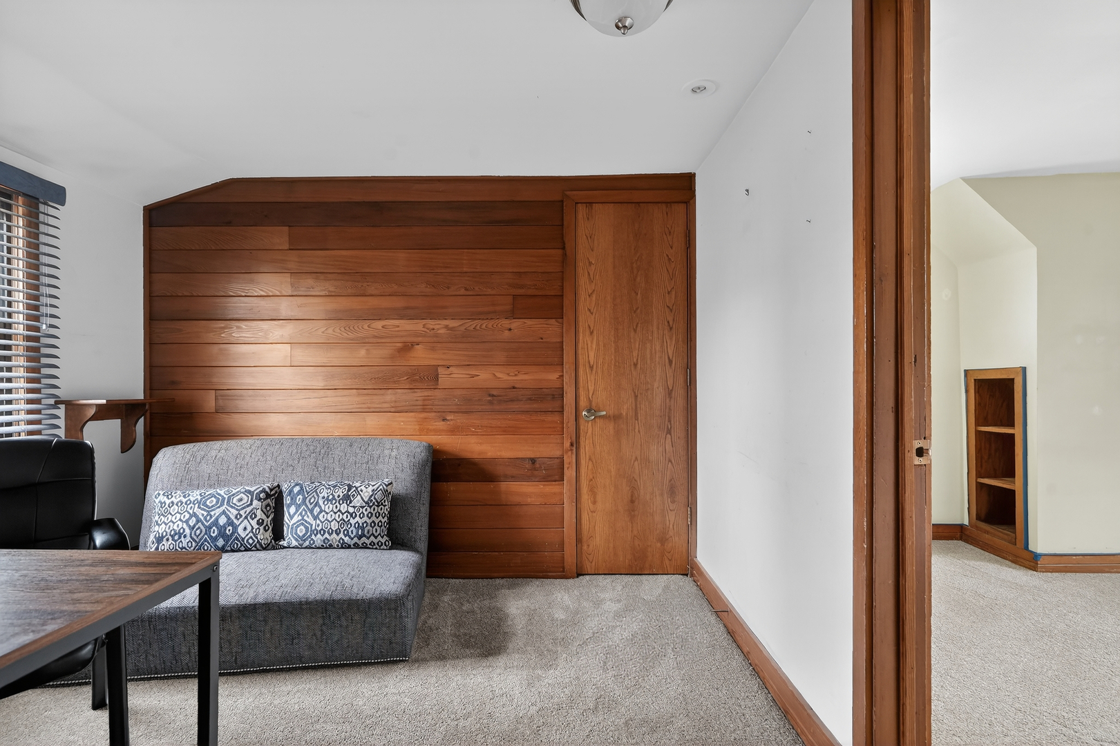 8021 S Lavergne Avenue, Burbank, IL 60459