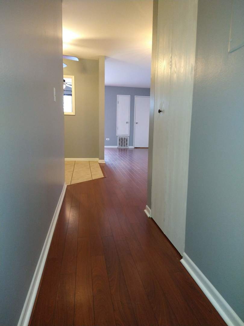 2260 Abbeywood Drive #F, Lisle, IL 60532