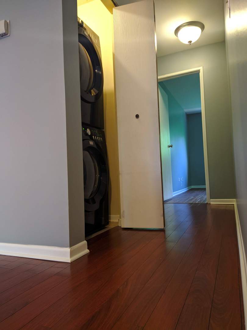 2260 Abbeywood Drive #F, Lisle, IL 60532