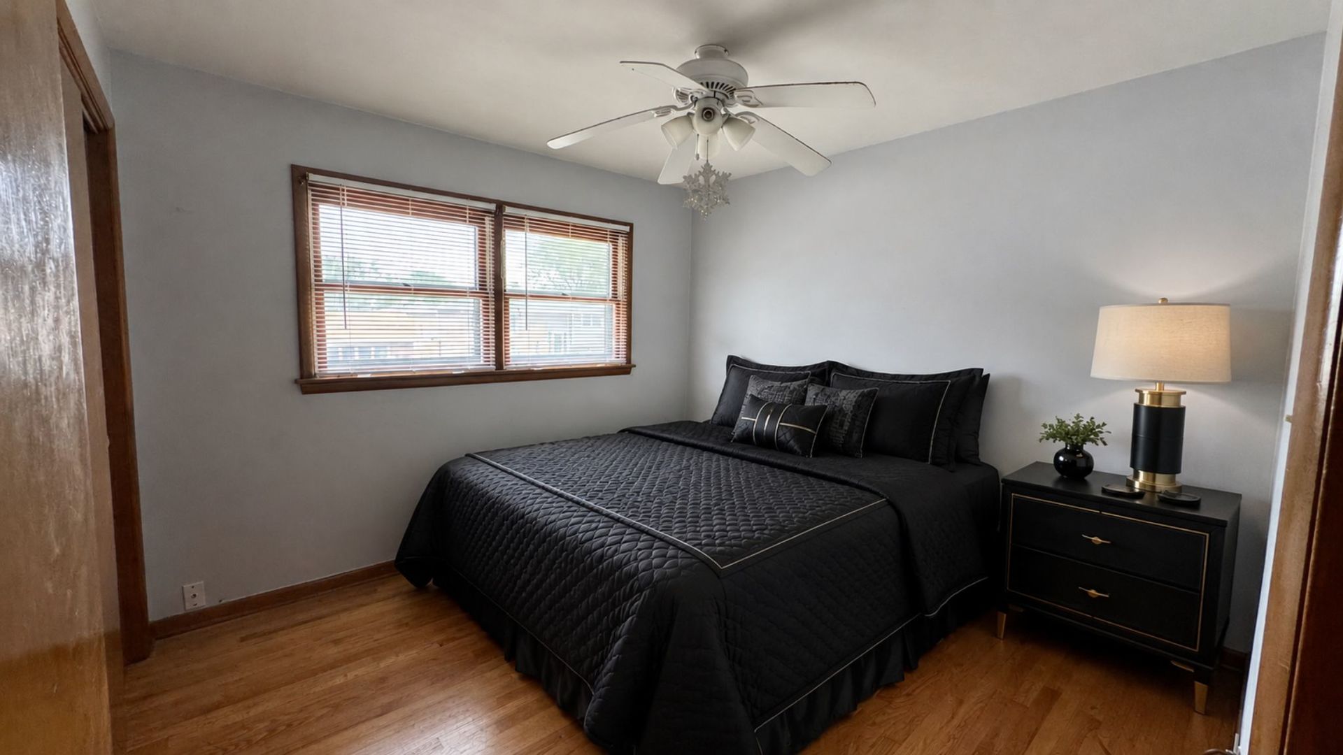 539 E 169th Street, South Holland, IL 60473