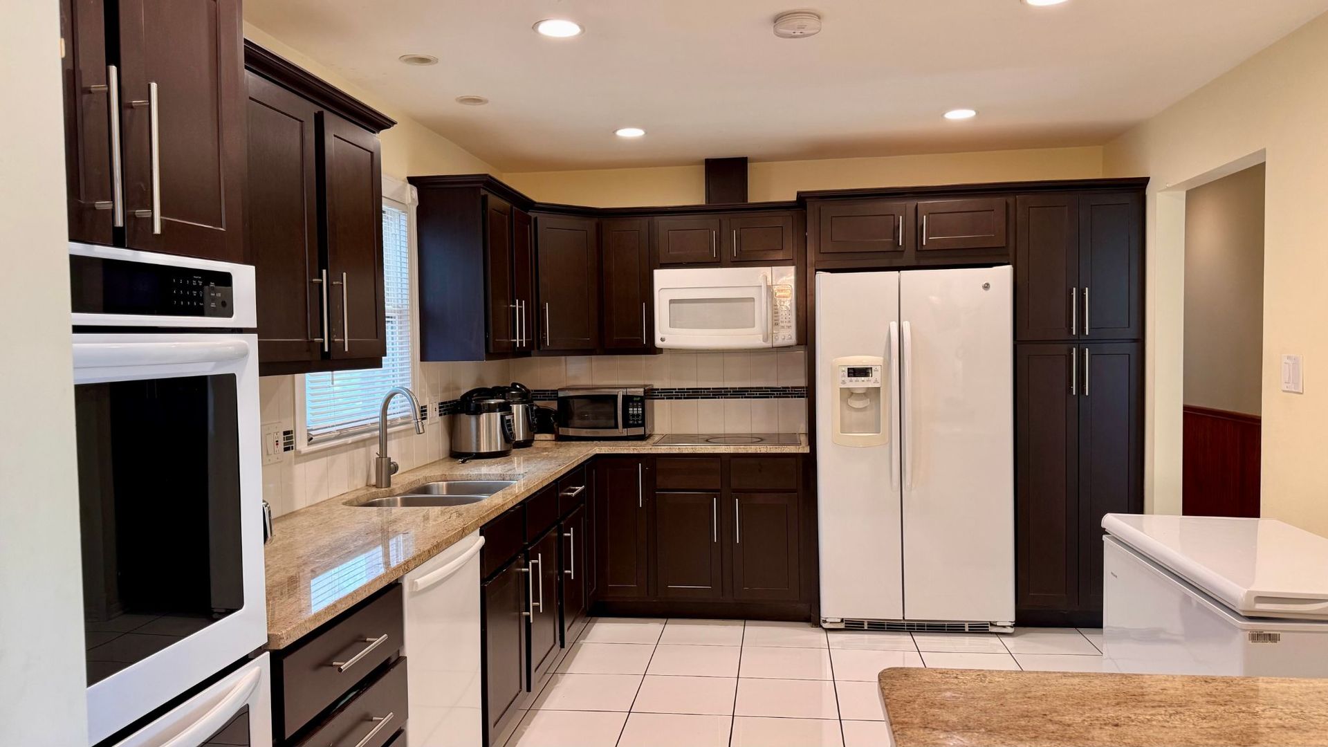 539 E 169th Street, South Holland, IL 60473