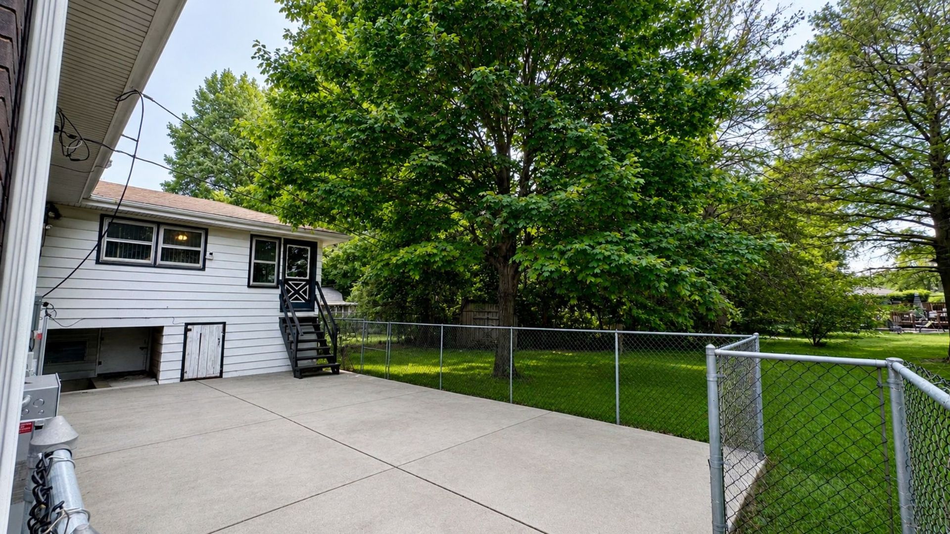 539 E 169th Street, South Holland, IL 60473