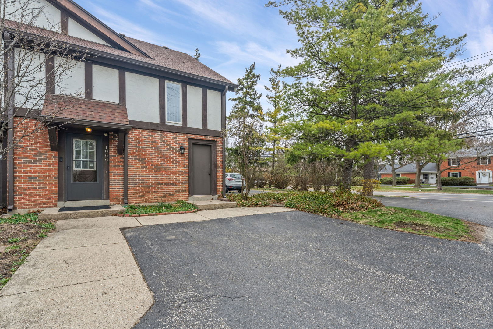 1066 Shermer Road #1066, Glenview, IL 60025