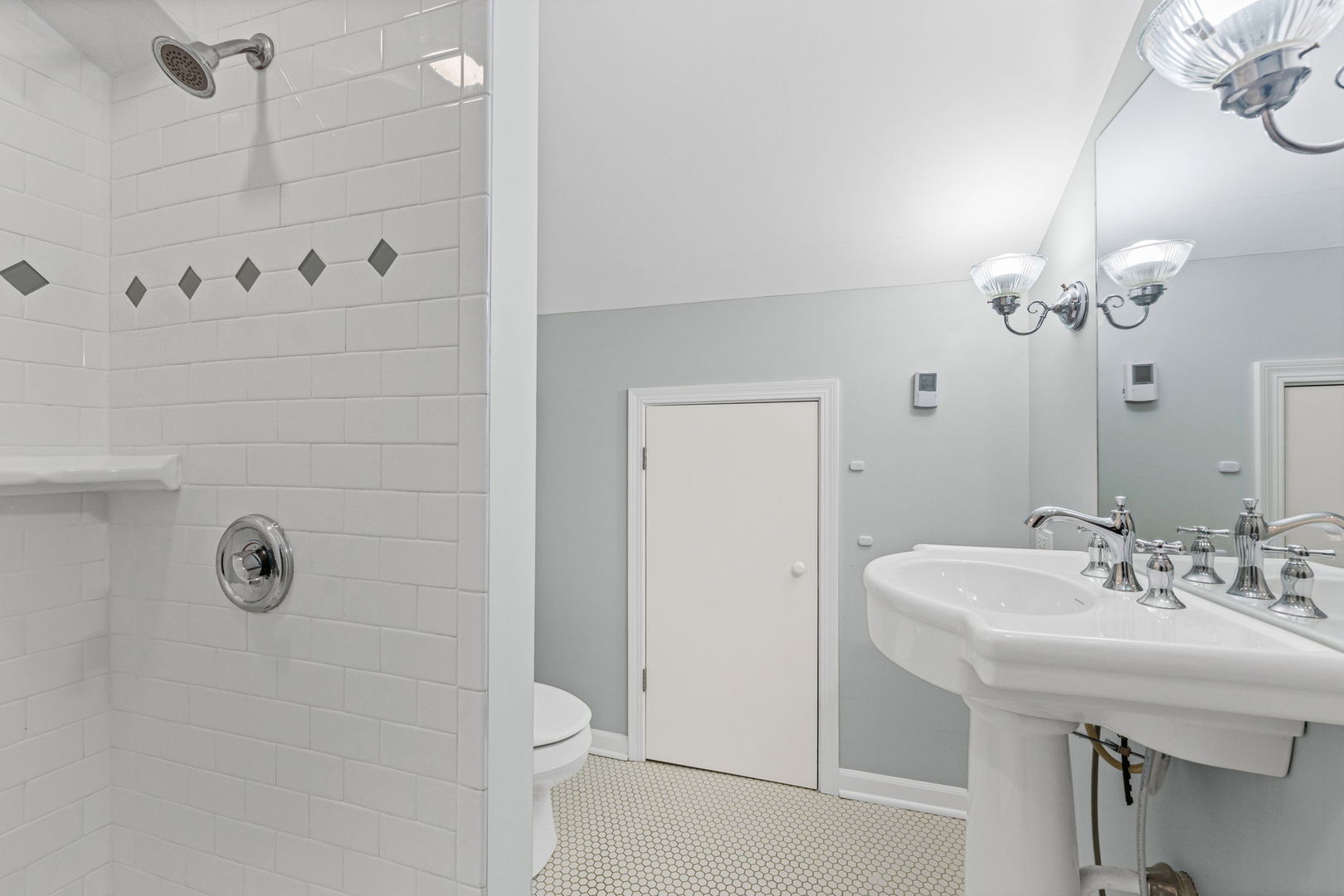 1066 Shermer Road #1066, Glenview, IL 60025