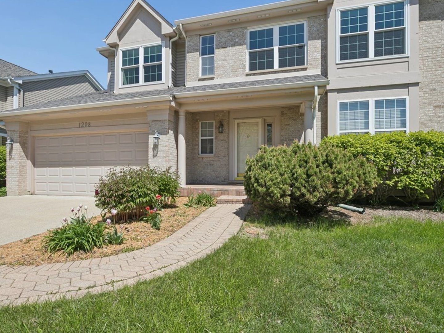 1208 Shetland Drive, Mundelein, IL 60060