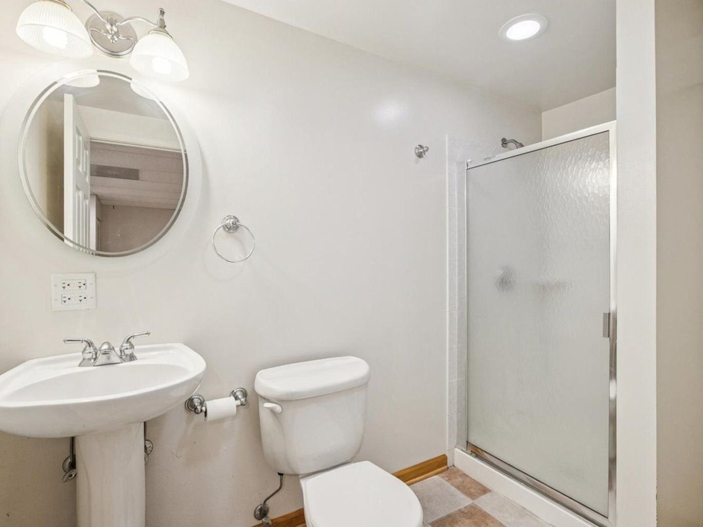 1208 Shetland Drive, Mundelein, IL 60060