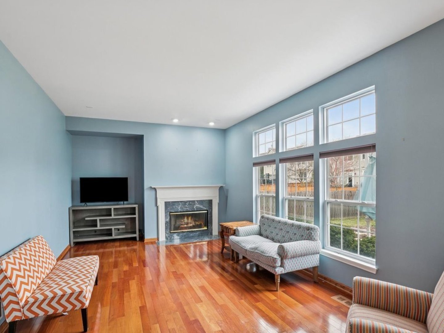 1208 Shetland Drive, Mundelein, IL 60060