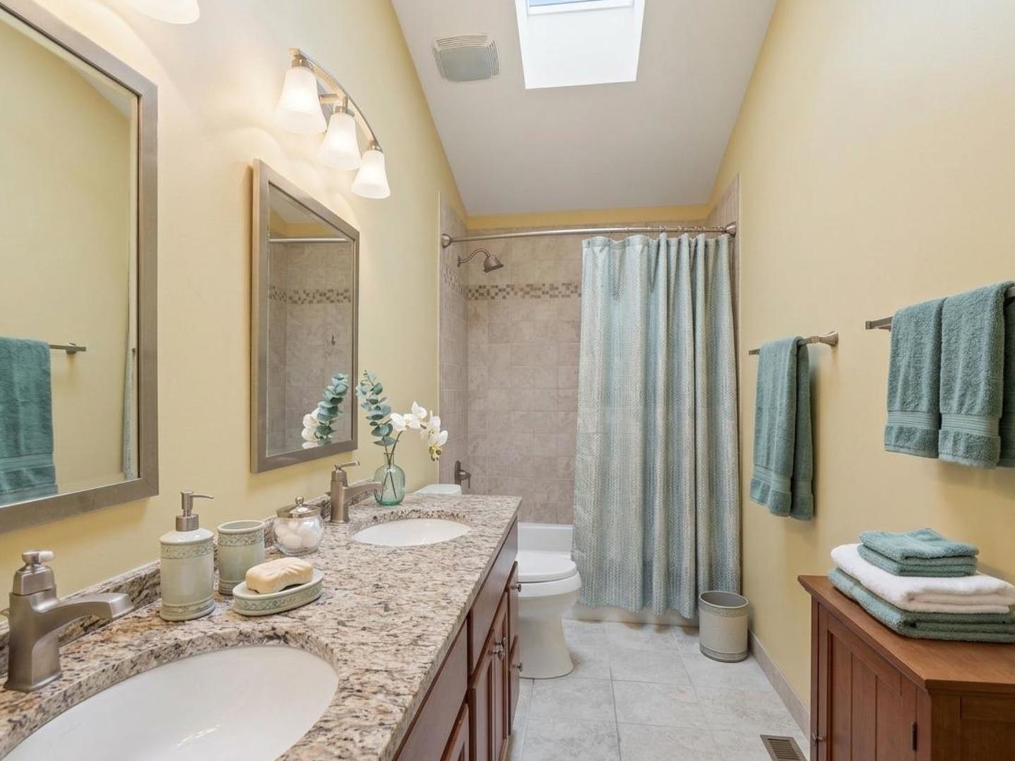 1208 Shetland Drive, Mundelein, IL 60060